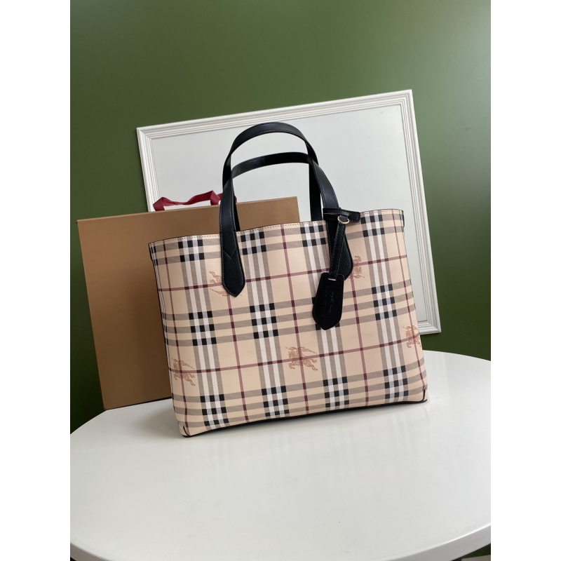 B**rry shopping bags